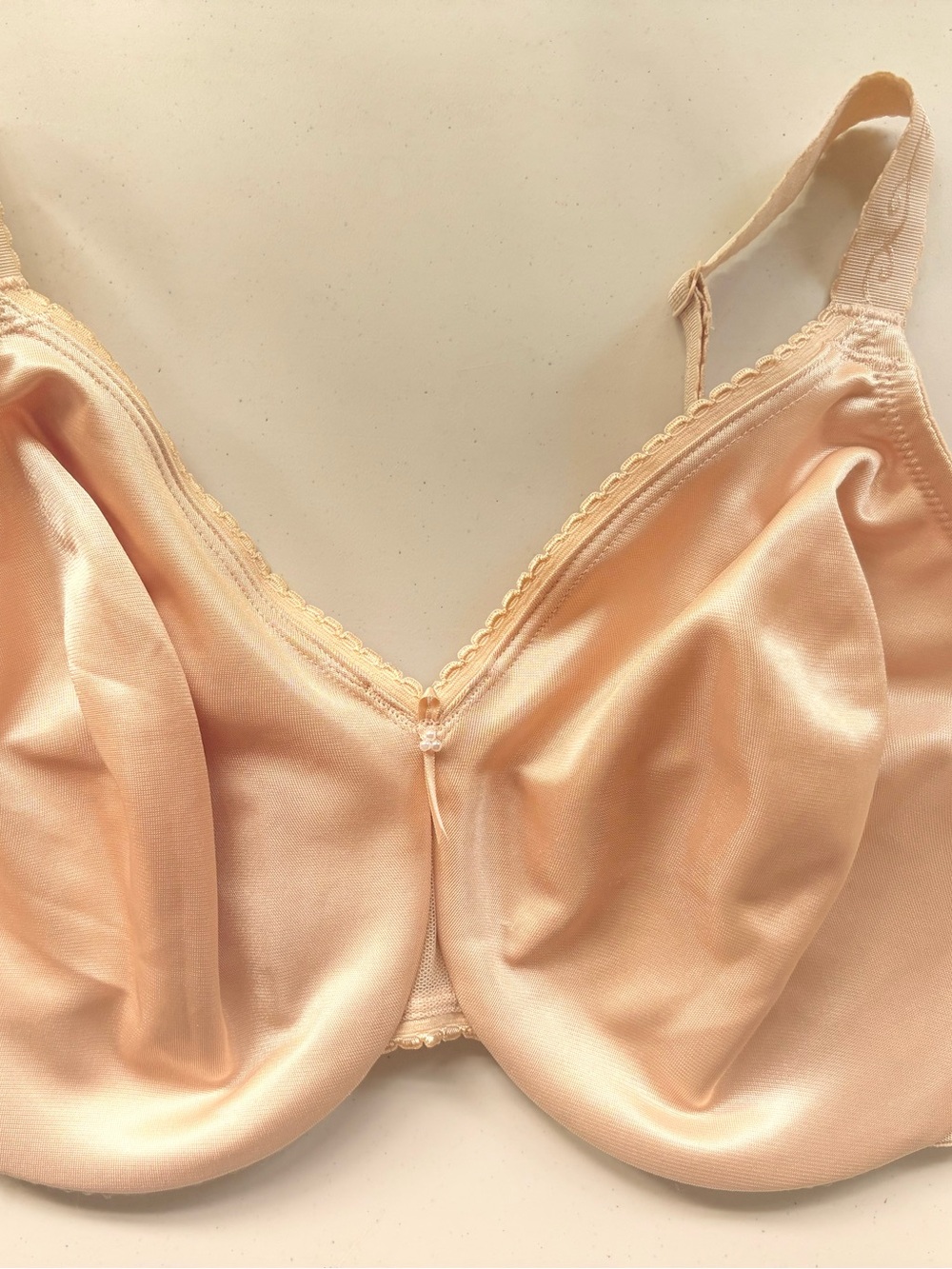 Wacoal Women’s Full Coverage Underwire Bra Beige 36DDD 857109